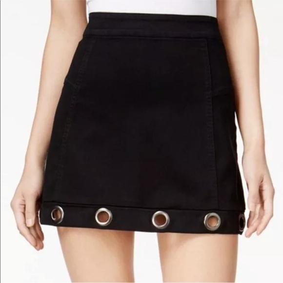 Material Girl Grommet Black Denim Skirt Size M New - Picture 2 of 3